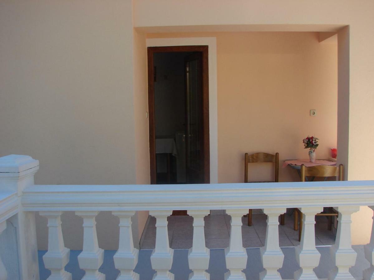 Guest house Apartmens Spiko 2 3*
